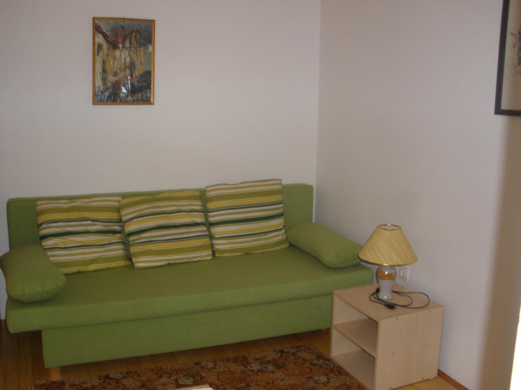 Apartments Timi Porec Esterno foto
