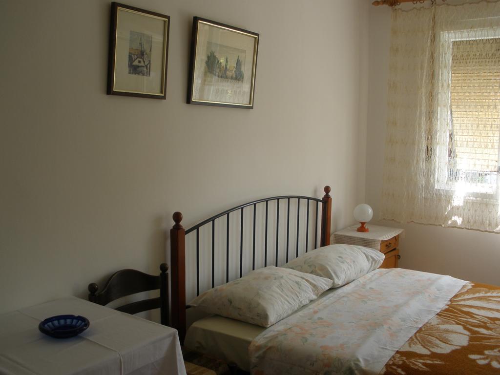 Apartments Timi Porec Esterno foto